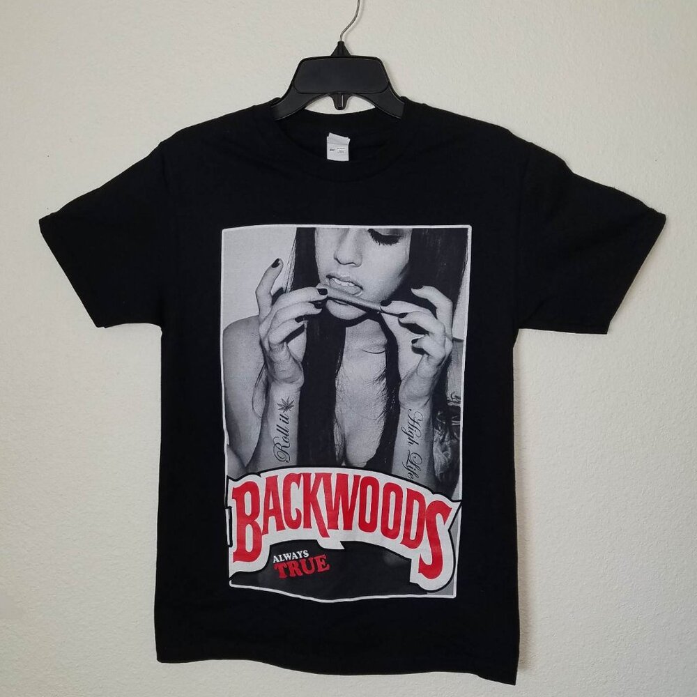 New "Backwoods Girl Rolling A Blunt" Unisex T-Shirt. Available From Small - 2XL
